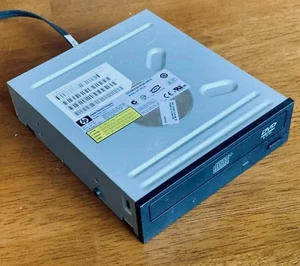HP CD-RW/DVD-ROM Internes Laufwerk DH-48C2S-CT2 Silber - Bild 1 von 5