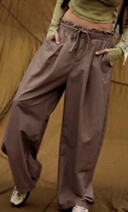 NWT $108 FREE PEOPLE MOVEMENT STRAIGHT UP PANTS HICORY XL WIDE LEG COTTON NYLON - Picture 1 of 12