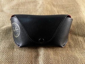 VINTAGE Ray Ban Eye Glasses/Sunglasses Snap Case BLACK & RED SLIM Luxotica - Picture 1 of 5