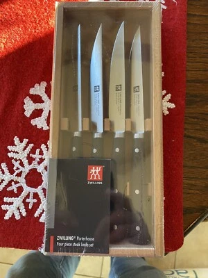 JUEGO DE CUCHILLOS PARA CARNE ZWILLING J A HENCKELS PORTERHOUSE (4) 4,5" NUEVO EN CAJA # 39150-004 ESPAÑA Foto 1 de 4