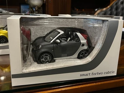 1:18 Smart Fortwo 2014 By NOREV Silver / Matte Grey B66960290 - Image 1 of 3