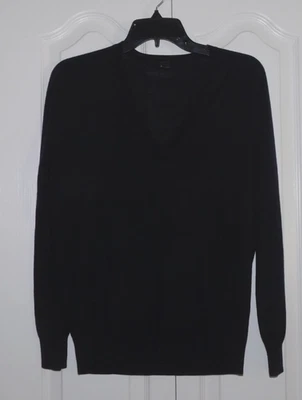 THEORY SZ S SMALL PS V NECK NAVY LONG SLEEVE SWEATER SOFT WOOL LIGHTWEIGHT - Image 1 of 2