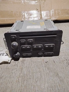 Radio estéreo AM FM reproductor de CD 21000910 compatible con 03-05 Chevrolet Cavalier sin probar - Imagen 1 de 5