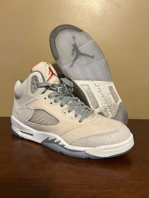 Size 6.5Y Jordan 5 Retro SE Craft Light Orewood Brown (GS) FD9220-180 - Image 1 of 4