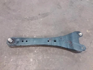 F250SD    2022 Passenger Right Side Radius Lower Control Arm Front 983208 - Picture 1 of 7