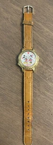 Orologio Vintage 1990 Disney Topolino MUSICALE Lorus Quarzo Cinturino Pelle Tono Oro - Foto 1 di 10