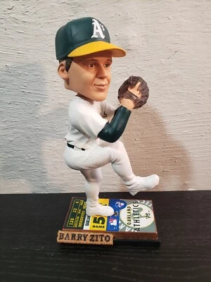 2004 Barry Zito Legends Of The Diamond Forever Collectibles Bobble Head Oakland - Image 1 of 4