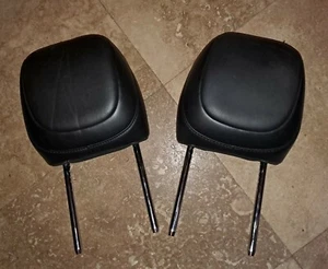 c 2013-2016 Dodge Dart Front Leather Head Rest Set of 2 Black 2014 2015 - Picture 1 of 3