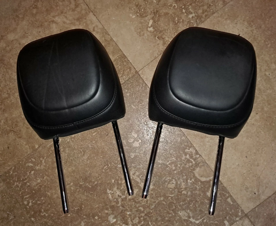  c 2013-2016 Dodge Dart Front Leather Head Rest Set of 2 Black 2014 2015  - Image 1 of 3