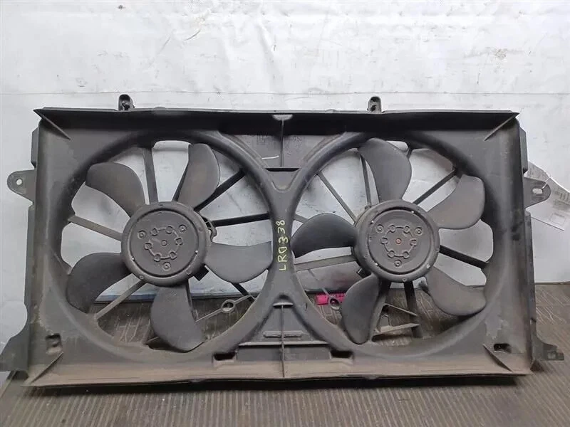 2014-2018 Chevy Silverado GMC Sierra 1500 Radiator Motor Cooling Fan Assembly Foto 1 de 4
