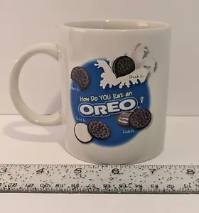 How Do You Eat Oreo Coffee Mug 8 Fl Oz White Cup Nabisco Cookies - Picture 1 of 3