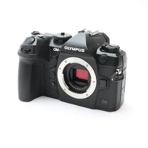 OM SYSTEM OM-1 Mirrorless Camera Body #578 - Picture 1 of 12