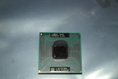 Intel T5670 Pentium Core 2 Duo Mobile CPU Processor SLAJ5  1.8GHz Socket P - Image 1 of 2