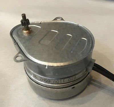 35194R / A587RC Hansen Synchron Motor 1 RPM - Image 1 of 2