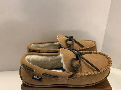 NEW Vineyard Vines Suede Slippers Natural Big Kids Youth Size 4M - Image 1 of 4