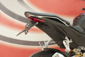EVOTECH PORTATARGA REGOLABILE APRILIA TUONO V4 1100 RR 2015-2018 - Foto 1 di 4