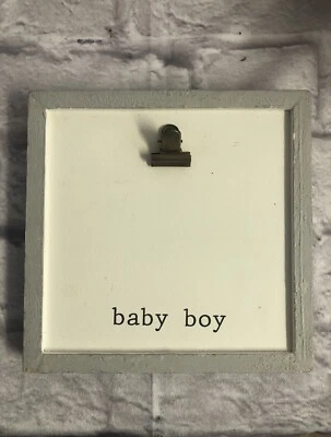 Soporte para marco de fotos Mud Pie bebé niño gris Foto 1 de 2