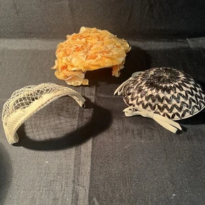 Vintage Lot Crochet Hat Headpiece Crepe Hat Floral Covers Hair Hollywood Movies - Picture 1 of 12