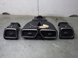 VW Scirocco 2009 Interior Air Conditioning Vents S7 - Picture 1 of 8