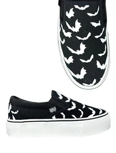 YRU Bat Chill Slip On Sneakers Size 8 - Picture 1 of 6