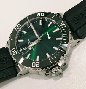 Oris Aquis 39.5mm Men's Watch Green Dial - Picture 1 of 6