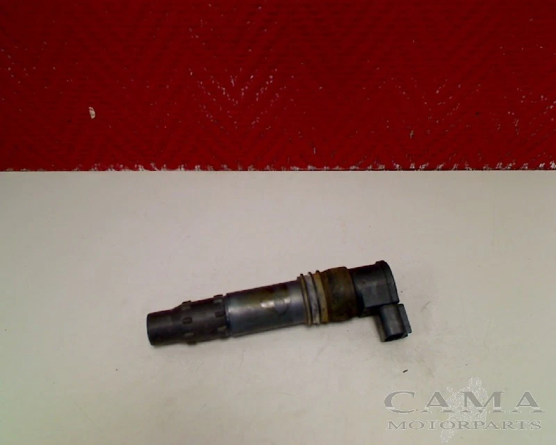 BOBINA DE ENCENDIDO SUZUKI GSX R 600 2001-2003 (GSXR600 K1/K2/K3) 2002 1297004400 Foto 1 de 1