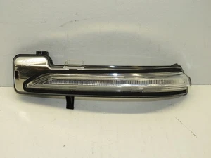 Lámpara de señal original Kia 87613-D5000 - Imagen 1 de 4