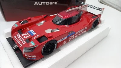  AA81578 Autoart Nissan GT-R LM Nismo 2015 n.23 1/18 - Immagine 1 di 4