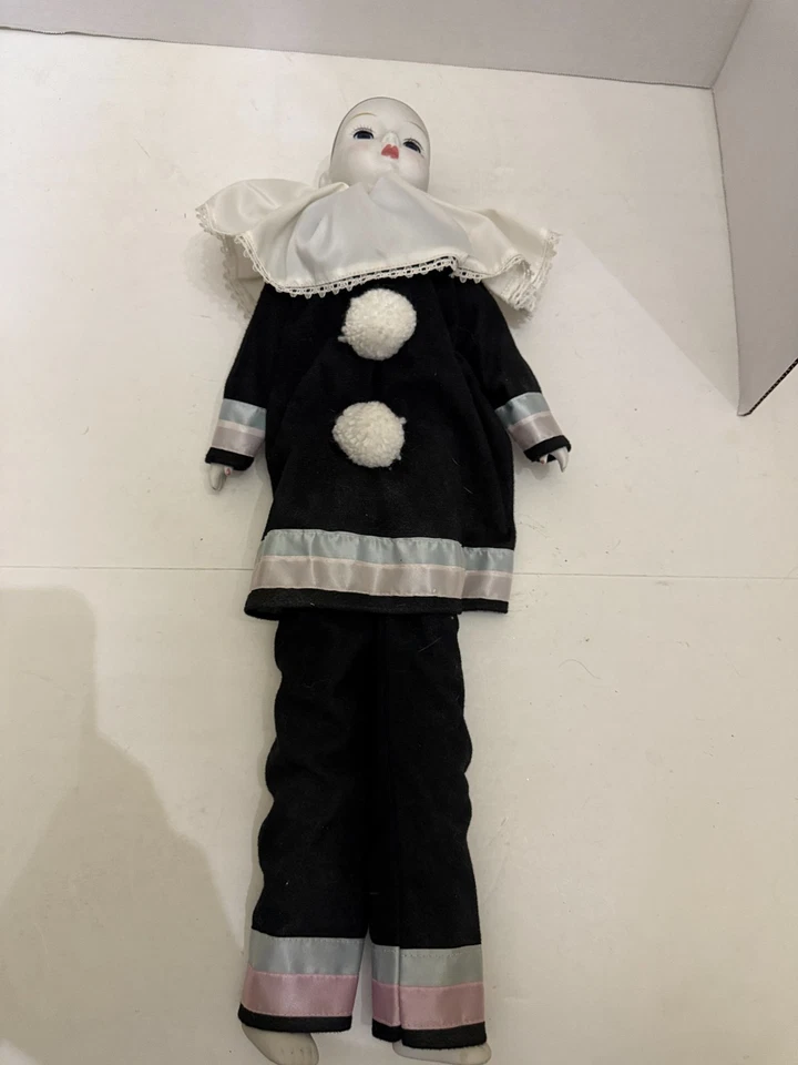 Muñeca Payaso Triste Musical Pierrot Cuerpo Relleno Bisque De Colección 23 pulgadas Foto 1 de 4