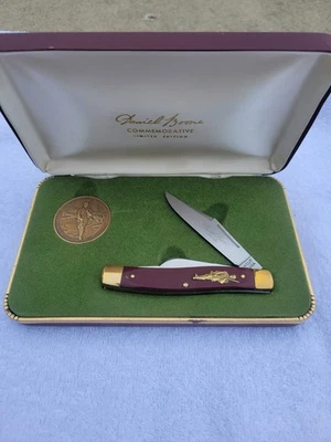 Schrade Walden Cut EUA Stockman #DB1 Daniel Boone Etch Novo Na Caixa Série #1904 - Imagem 1 de 4