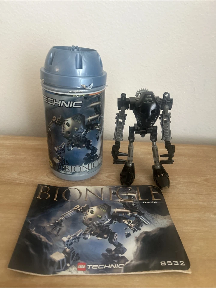 Lego Bionicle Onua 2001 set #8532 100 % completo con bote manual Foto 1 de 1