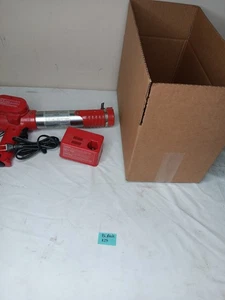 Milwaukee Heavy Duty Cordless Caulk And Adhesive Gun 6550-20 *No Factory Box* - Picture 1 of 9