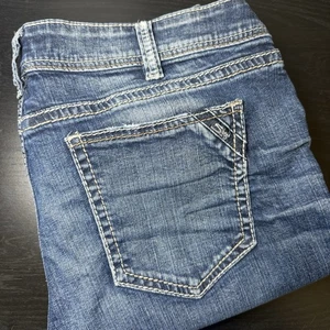 Jeans donna Silver Elyse 34x31 vestibilità 37x31 media skinny blu elasticizzato medio denim - Foto 1 di 8