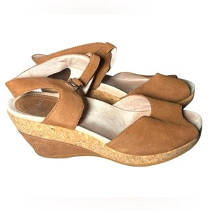 Dansko Charlotte Camel Milled Nubuck Wedge Women's 8.5 Comfort Shoes - Picture 1 of 6