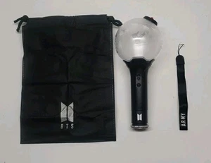 RARE BTS LOVE YOURSELF World TOUR Light Stick ARMY BOMB V3 in JAPAN W/ BLUETOOTH - Picture 1 of 11