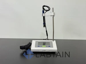 Mettler Toledo FiveEasy F20 Benchtop pH / mV Meter - Model F20 - w/Electrode - Picture 1 of 8