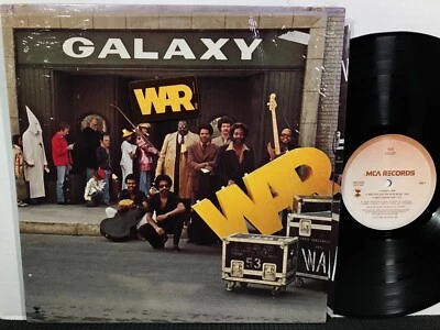 WAR Galaxy LP MCA RECORDS MCA-3030 STEREO 1977 Soul Funk Foto 1 de 3