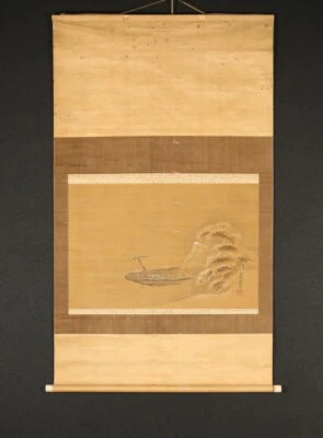 KAKEJIKU PERGAMINO COLGANTE / Barco de paisaje en la nieve por Tanshin Kano 狩野探信守政 #635 Foto 1 de 4