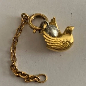 Charm Pendant Joan Rivers Silver Bird Dove Gold Egg Jewelry w Extender Chain - Picture 1 of 2