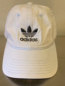 Adidas Damen Mütze Kappe verstellbarer Riemen hellblau mit gesticktem Navy Logo - Bild 1 von 9