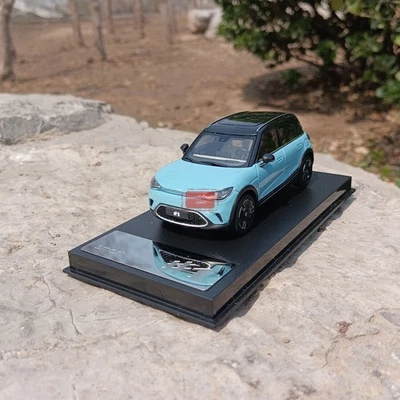 1/43 Smart #1 Diecast Model Car Light-Blue Color - Image 1 of 4