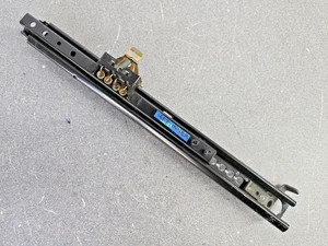 VERY NICE USED ORIGINAL PORSCHE 911 996 CARRERA BOXSTER DRIVERS SEAT INNER RAIL - Picture 1 of 7