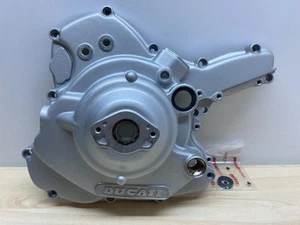 Carter Coperchio Alternatore Originale Ducati Monster / SS 900 24220131BA - Foto 1 di 6