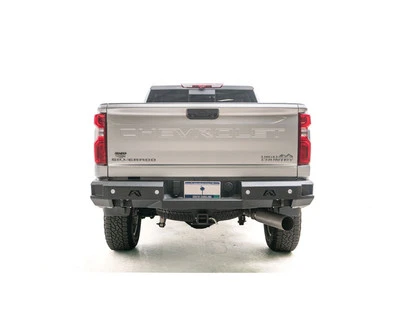 FAB FOURS CH11-W2150-1 BLACK STEEL PREM REAR BUMPER FOR SILVERADO 2500 Foto 1 de 4