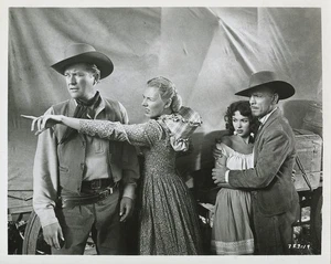 Rita Moreno Jay Novello Dennis Morgan Cattle Town Original 8x10" Photo #B412 - Picture 1 of 1