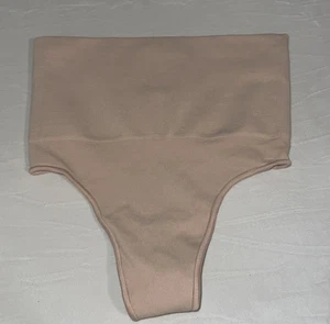 SKIMS Shapewear Damen S/M Nude Beige High Waist Tanga Seamless Sculpt Control - Bild 1 von 3