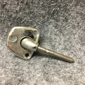 1973-1977 Chevrolet Monte Carlo Sun Visor Swivel Mount w/Post 9834643 OEM 34527 - Picture 1 of 4