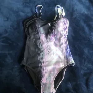 Calvin Klein Printed Swimsuit NWT Size 8 MSRP $128 - Picture 1 of 3