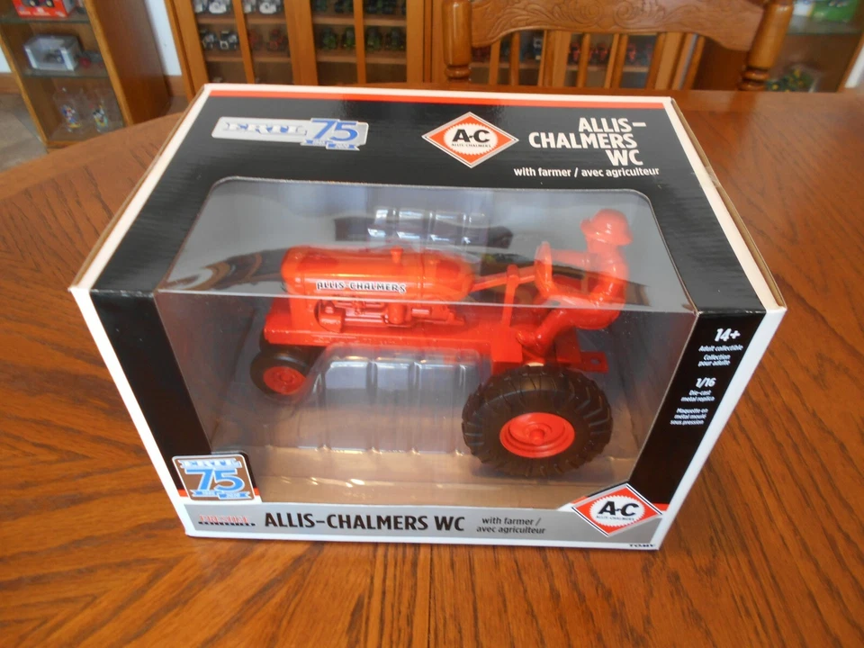 1 16 Allis Chalmers WC Tractor W/ Farmer Man ERTL 75th Anniversary Prestige