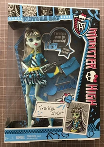 Monster High Picture Day Frankie Stein Puppe 2012 Mattel Y7697 - Neu in OVP - Bild 1 von 7